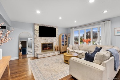 Waterfront Perfection in Desirable Massapequa Shores! Welcome to - photo 5