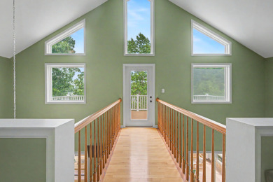 Stunning Lakefront Home on Lake Malone - photo 15