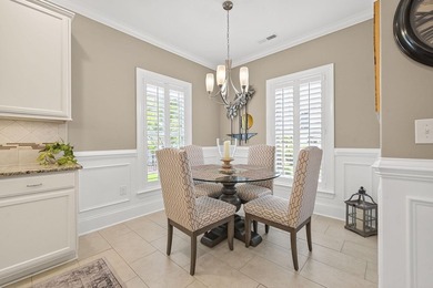 Welcome to this beautifully maintained, move-in ready Valentia - photo 7