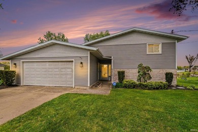 **Open House Sunday May 31st from 1-3PM** **Motivated Seller** - photo 1