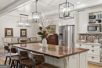 Modern farmhouse perfection on 18+ private acres! This - photo 14