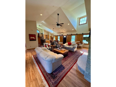 Additional listing photo 4