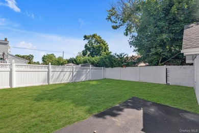 Fully Renovated 5 Bedroom Home In Freeport For $729,000. A Very - photo 22