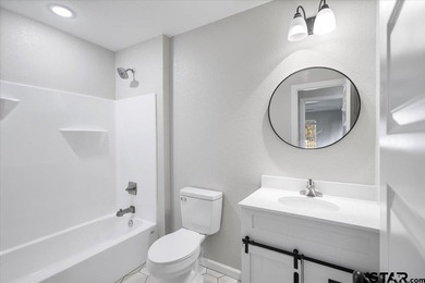 Welcome to this well-maintained 3 bedroom, 2 bath home located - photo 23