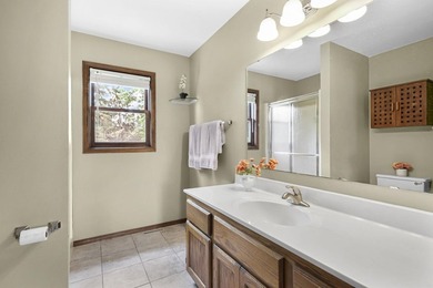 Spacious and thoughtfully designed 2-story home offering a - photo 26