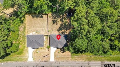 Welcome to this well-maintained 3 bedroom, 2 bath home located - photo 29