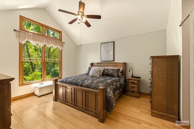 Perfectly positioned on a private 2 acre riverfront cul-de-sac - photo 33