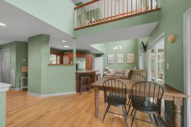 Stunning Lakefront Home on Lake Malone - photo 6