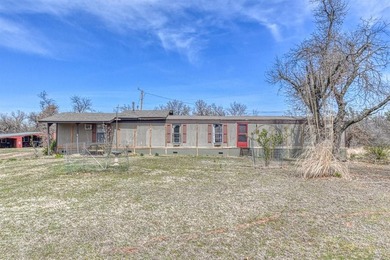 Lake Home For Sale in Blanchard, Oklahoma