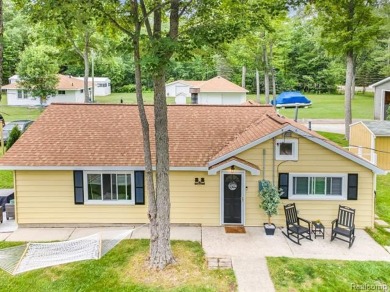 Lake Home For Sale in Houghton Lake, Michigan