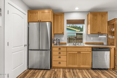 Charming newer home in such a convenient location! Close to the - photo 12