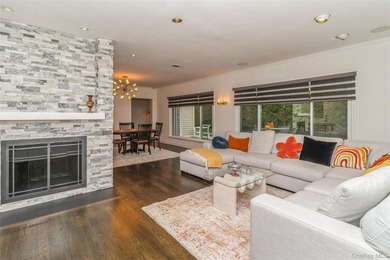 Welcome to this beautifully updated and spacious 5-bedroom, 3 - photo 17