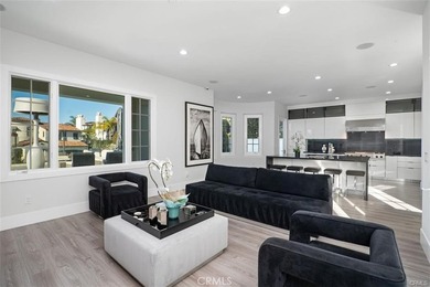 BEAUTIFULLY FURNISHED AND REMODELED HOME WITH BREATHTAKING OCEAN - photo 19