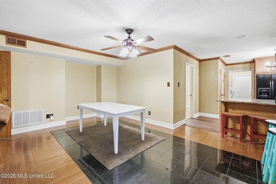 Coastal living meets spacious luxury in this 6-bedroom, 4-bath - photo 20