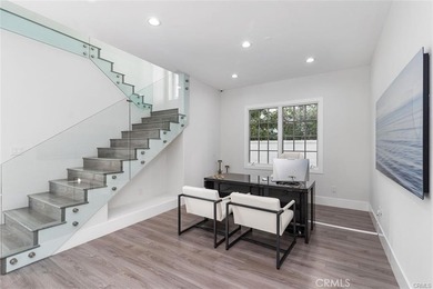 BEAUTIFULLY FURNISHED AND REMODELED HOME WITH BREATHTAKING OCEAN - photo 25