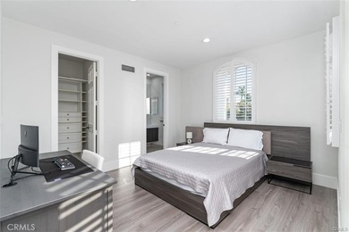 BEAUTIFULLY FURNISHED AND REMODELED HOME WITH BREATHTAKING OCEAN - photo 31