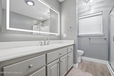 Coastal living meets spacious luxury in this 6-bedroom, 4-bath - photo 31