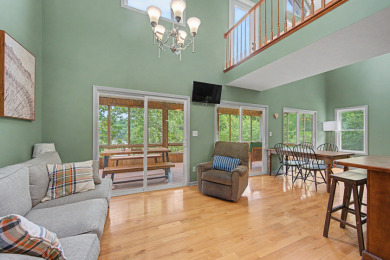 Stunning Lakefront Home on Lake Malone - photo 8