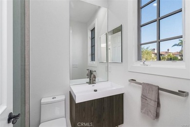BEAUTIFULLY FURNISHED AND REMODELED HOME WITH BREATHTAKING OCEAN - photo 36