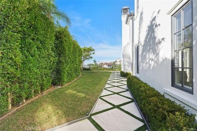 BEAUTIFULLY FURNISHED AND REMODELED HOME WITH BREATHTAKING OCEAN - photo 42