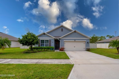 (private lake, pond, creek) Home For Sale in Ormond Beach Florida