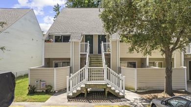 Welcome to 416 Cambridge Circle, Unit H5, a beautifully - photo 3