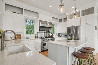 Exceptional marsh views--rarely found in this location--set this - photo 6