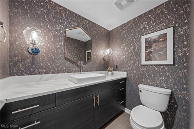 Seven years young and still turning heads, this modern townhome - photo 19