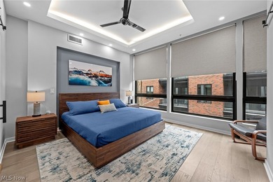 Seven years young and still turning heads, this modern townhome - photo 20