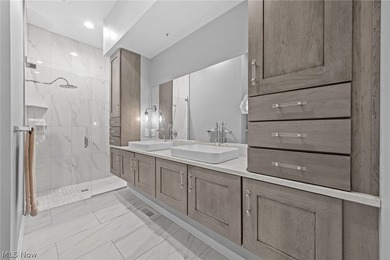 Seven years young and still turning heads, this modern townhome - photo 23