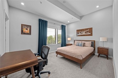 Seven years young and still turning heads, this modern townhome - photo 28