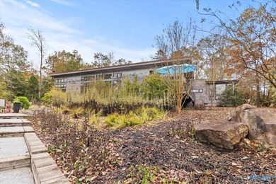 Amazing architect-designed waterfront home w/ 2 slip boathouse - photo 4