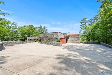 Amazing architect-designed waterfront home w/ 2 slip boathouse - photo 5