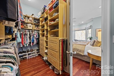 BEST VALUED WATERFRONT HOME IN THE POINT! With casual luxury, a - photo 18