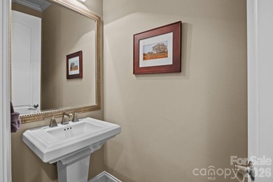 BEST VALUED WATERFRONT HOME IN THE POINT! With casual luxury, a - photo 19