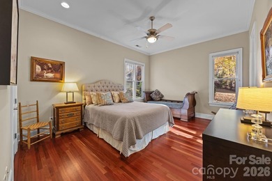 BEST VALUED WATERFRONT HOME IN THE POINT! With casual luxury, a - photo 21