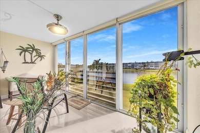 Unbeatable LAKE view in the most sought after building in - photo 21