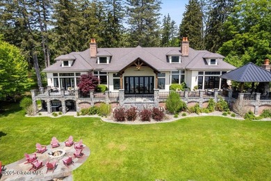 Nestled in sought-after Huddle Bay, this exceptional Bolton - photo 2