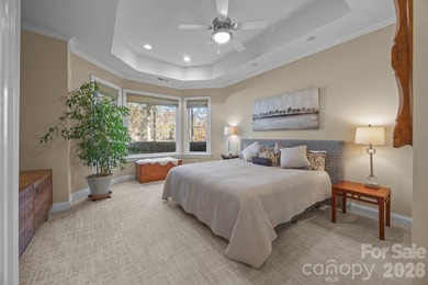 BEST VALUED WATERFRONT HOME IN THE POINT! With casual luxury, a - photo 31