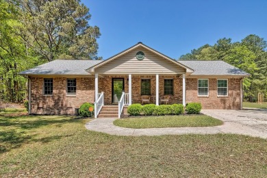 Lake Home For Sale in Batesburg-Leesville, South Carolina
