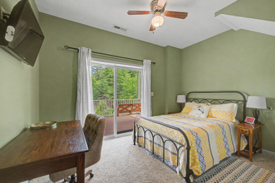 Stunning Lakefront Home on Lake Malone - photo 17
