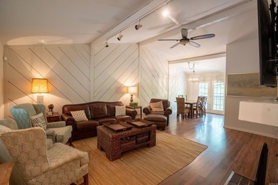 BEAUTIFUL EDEN ISLE CONDO, just a short walk to the RED APPLE - photo 7