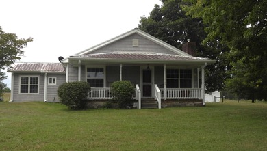 Chickamauga Lake Home For Sale in Dayton Tennessee