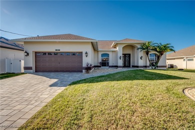 Cape Coral Lakes Area Home For Sale in Cape Coral Florida