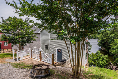 Stunning Lakefront Home on Lake Malone - photo 3