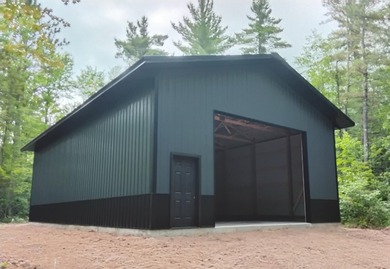 BRAND NEW STORAGE BUILDING IN MINOCQUA - Plenty of room to store - photo 2