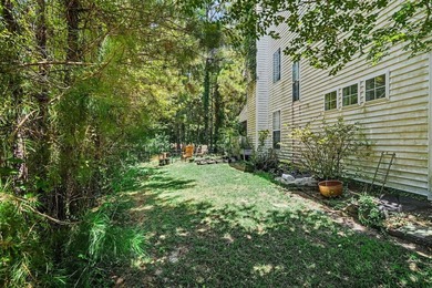Spacious 5-bedroom, 3.5-bath home with a two-car garage in the - photo 6