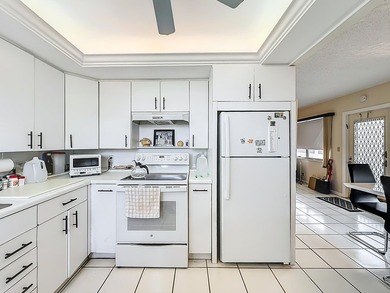 Lake View End Unit. Bright & Spacious 2 Bedroom 2bath Condo. New - photo 6