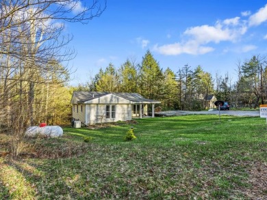 Lake Mokoma Home For Sale in Laporte Pennsylvania