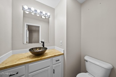 'Boat in the water in under 5 minutes. This move-in-ready - photo 14
